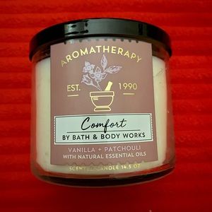 Aromatherapy Comfort ( Vanilla + Patchouli ) 3-Wick Bath & Body Works Candle